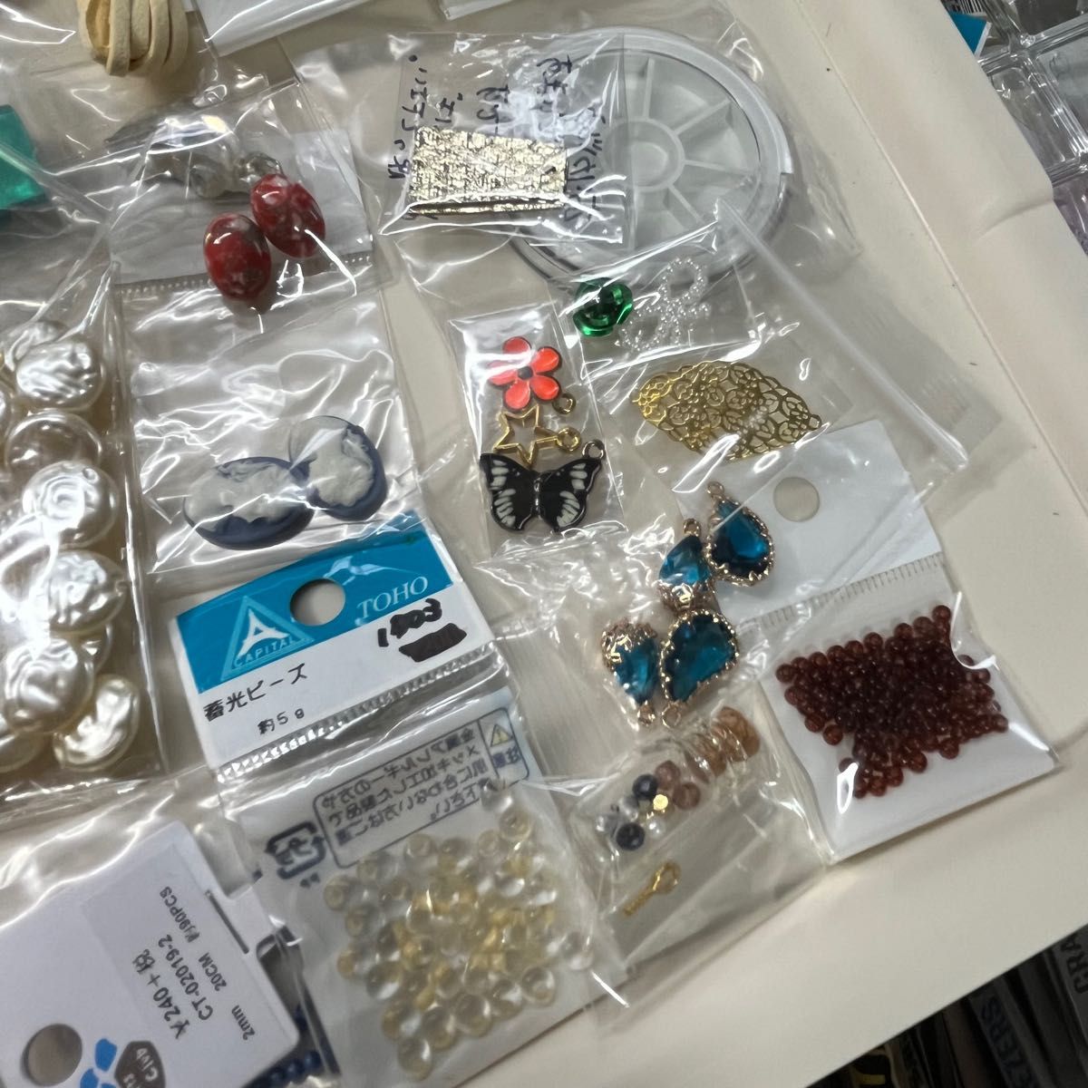 ハンドメイドパーツ まとめ売り ビーズ アクセサリーパーツ ビーズ ハンドメイドパーツ アクセサリーパーツ まとめ売り