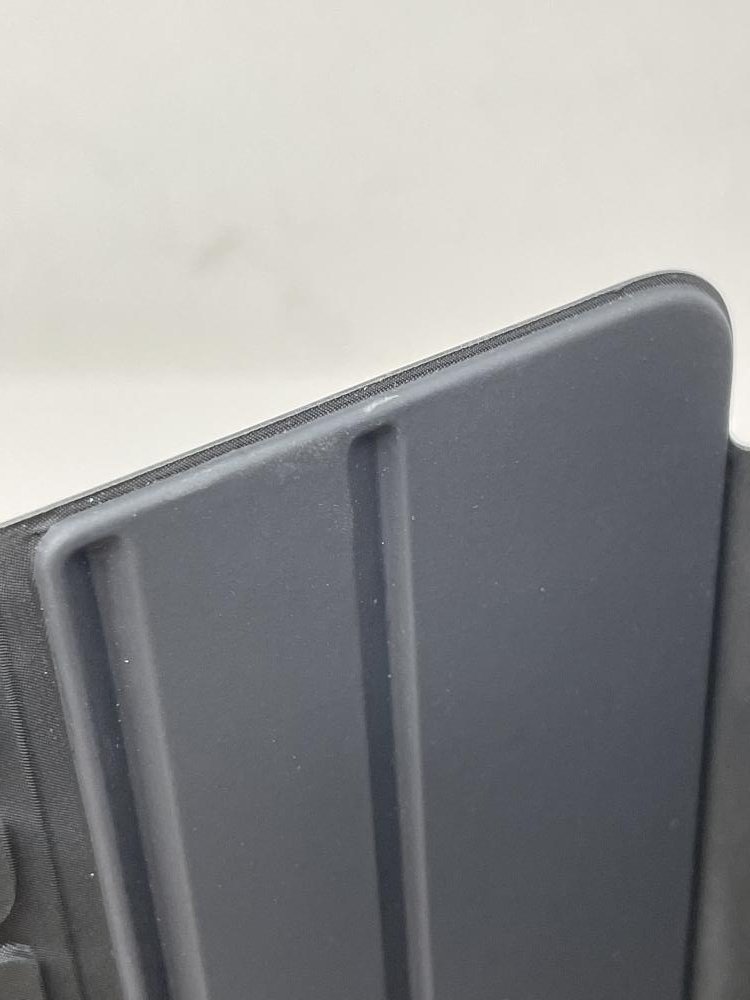 U215【美品】 Apple 純正 iPad Pro 11-inch用 MXNK2J/A スマート