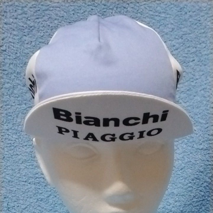 イタリアの疾風Bianchiサイクルキャップ　新品　サイズフリー　イタリア製