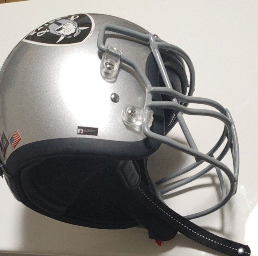 アメフト風 バイクヘルメット RAIDERS TT&CO BELL スモール アメフト風 バイクヘルメット RAIDERS TT&CO BELL スモール