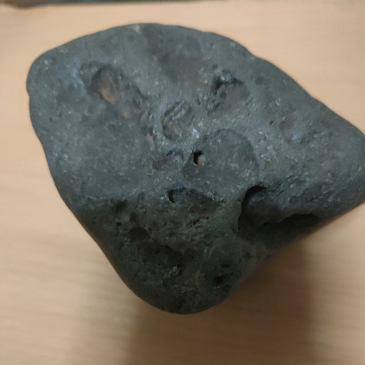 鉄隕石 磁石に付きます 無限の穴 1490g ロシア の画像8