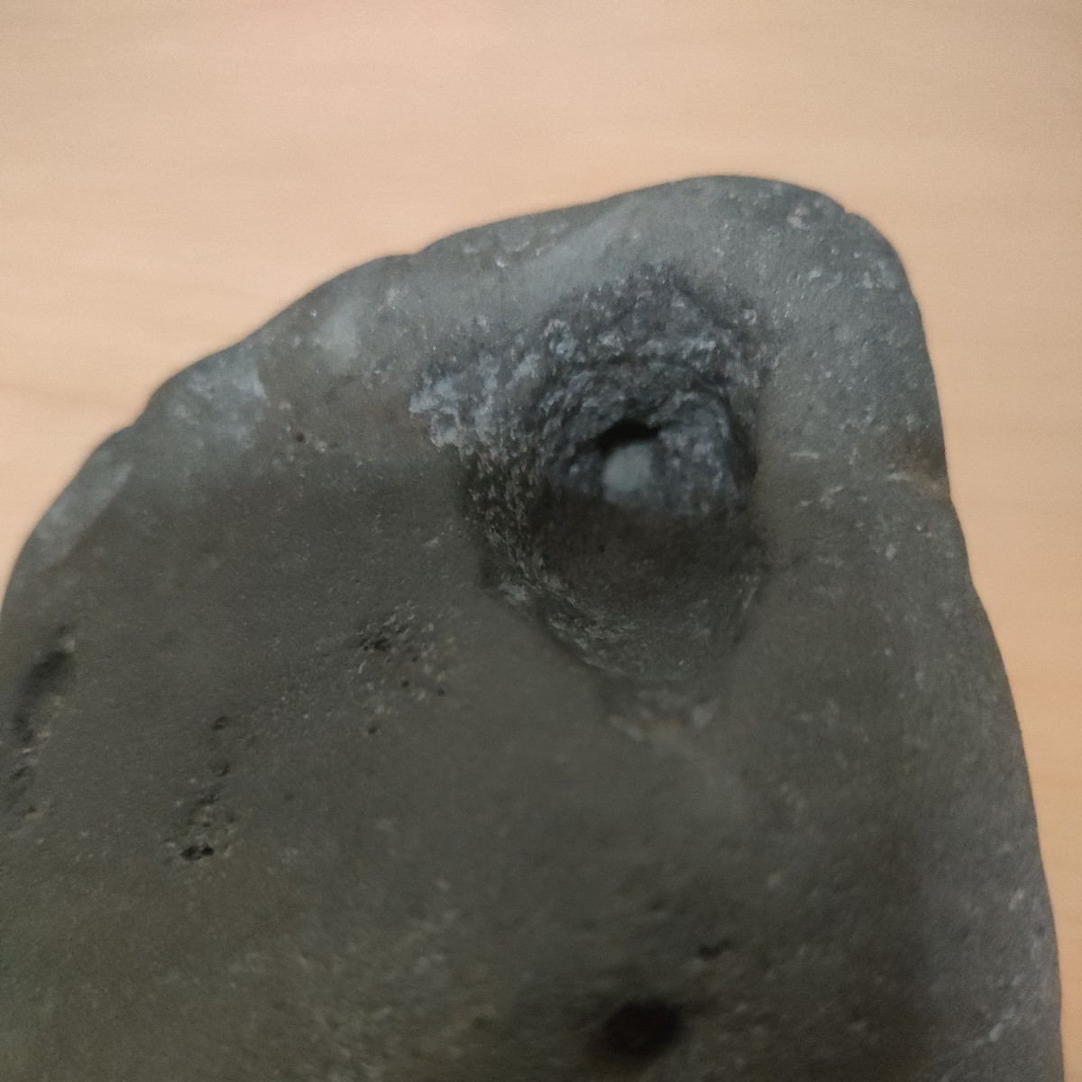 鉄隕石 磁石に付きます 無限の穴 1490g ロシア の画像7