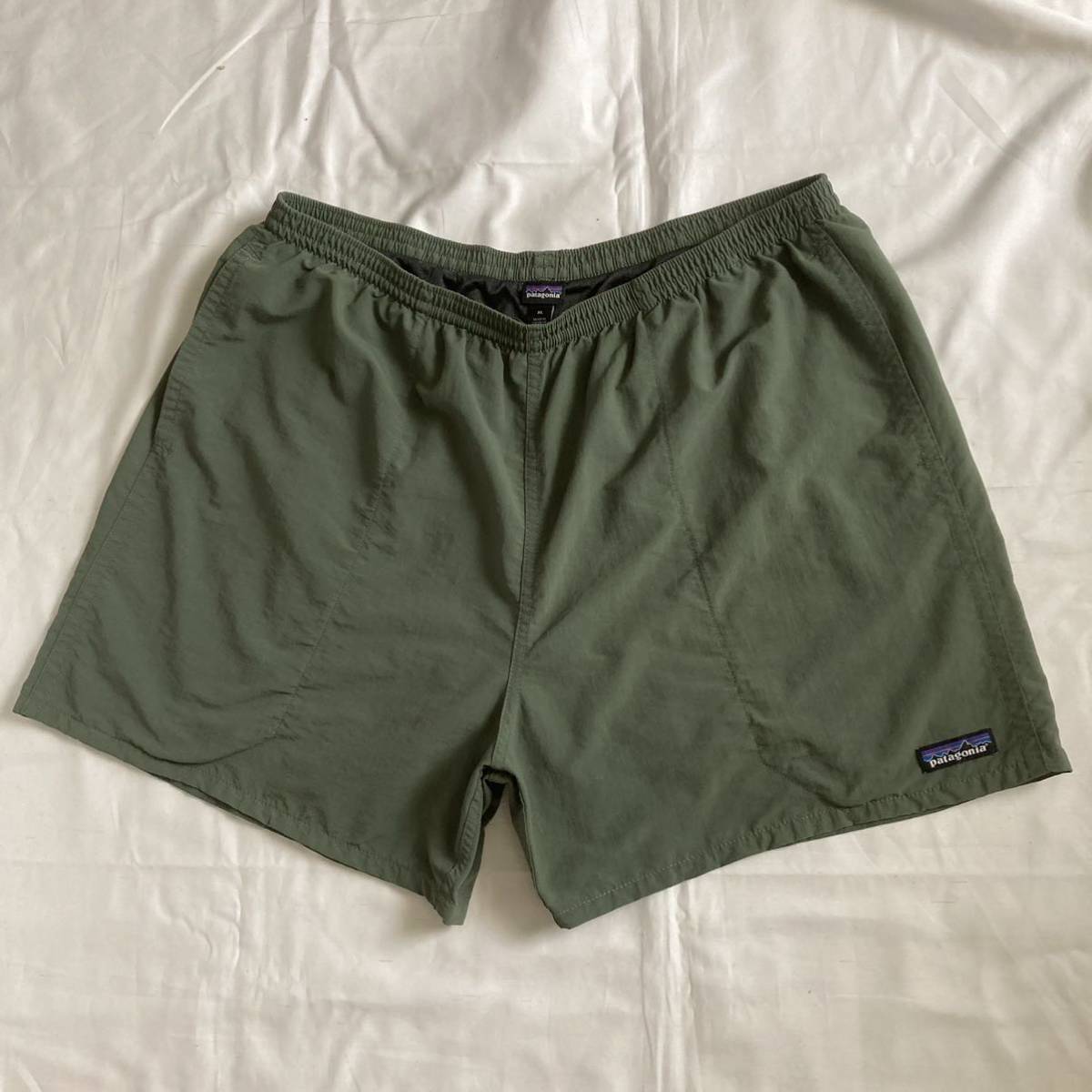XLサイズ 極美品【2017・廃盤】patagonia メンズ バギーズ XLサイズ 極美品【2017・廃盤】patagonia メンズ バギーズ