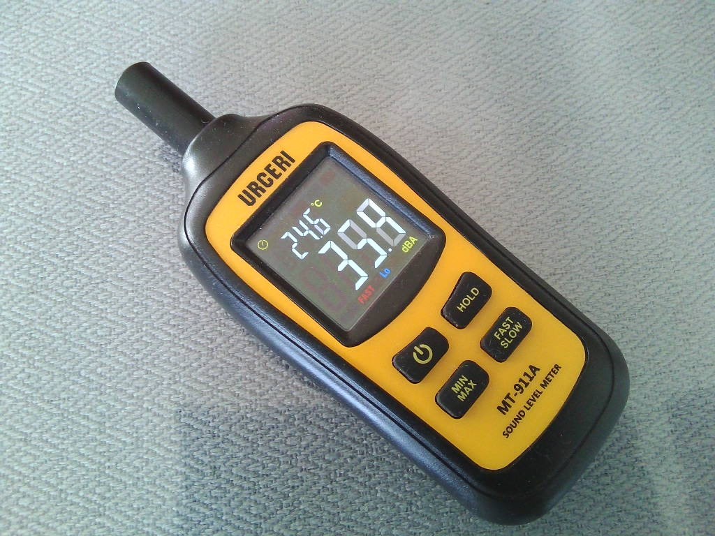 URCERI　MT-911A　騒音計　Sound level meter　／単４乾電池使用★動作品！現状_画像1