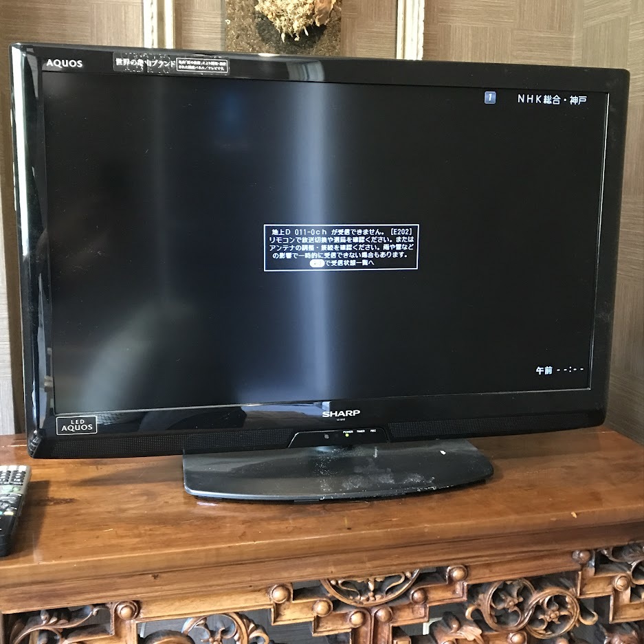 Yahoo!オークション - SHARP シャープ アクオス 液晶テレビ Yahoo!オークション - SHARP シャープ アクオス 液晶テレビ