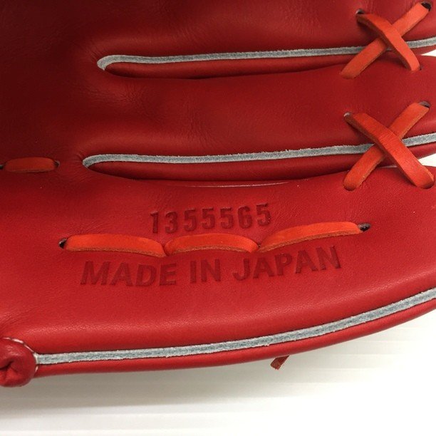 品 アンダーアーマー UNDER ARMOUR 硬式 投手用グローブ 1355565 3560