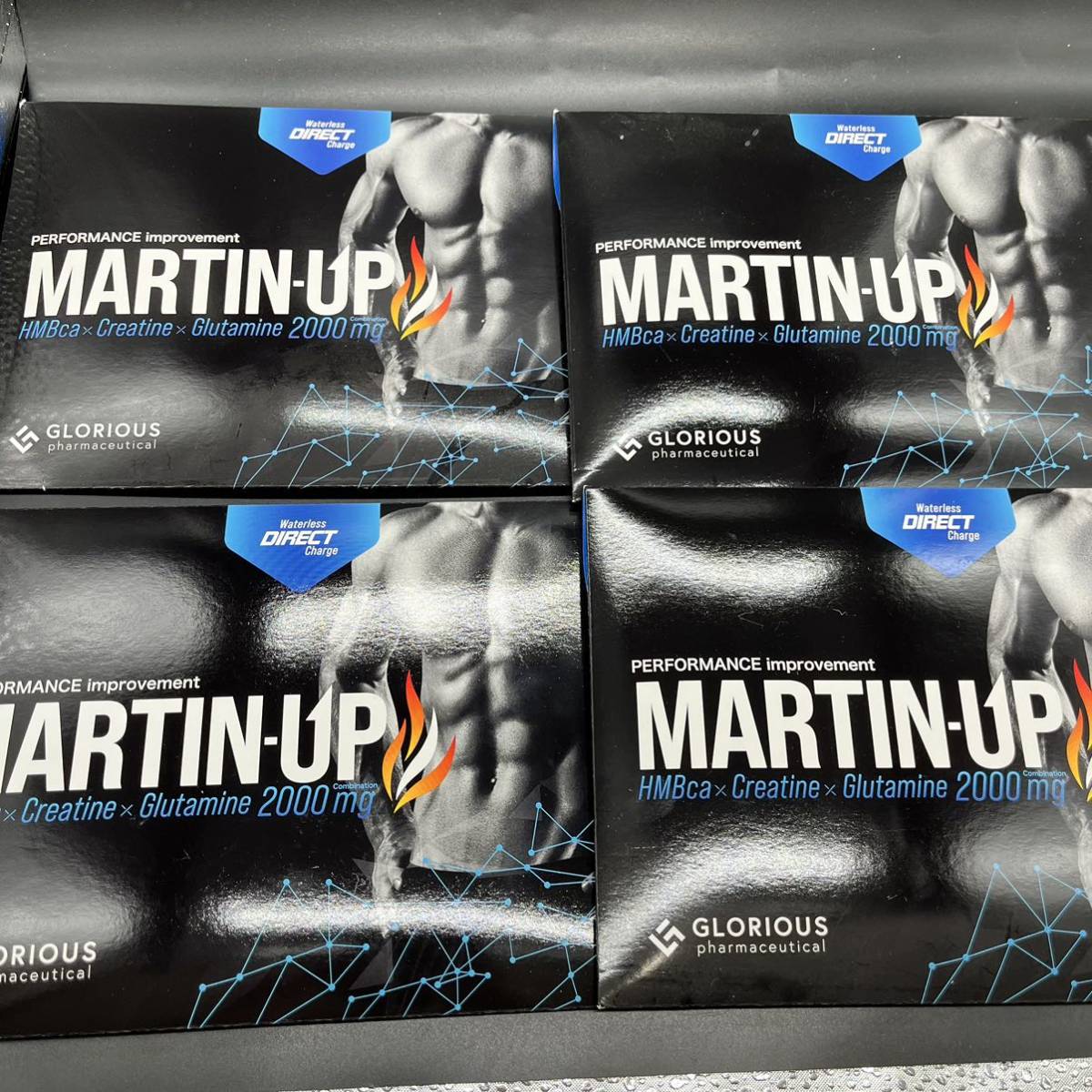 【新品・4こセット】グロリアス製薬　MARTIN-UP（マーチンアップ）15袋入 x 3箱　賞味期限2024年4月_画像1