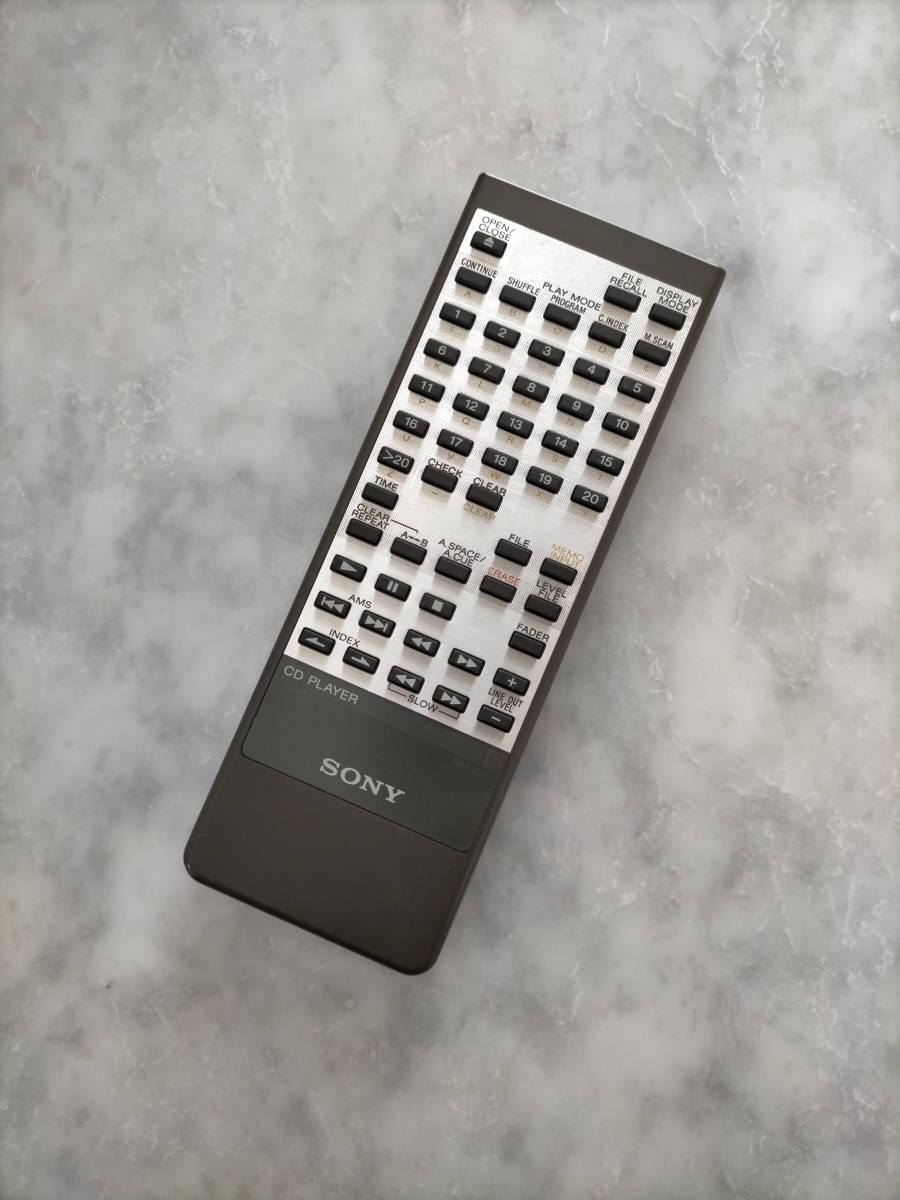 SONY(ソニー) CDプレーヤー用リモコン(remote) 対応機種:CDP-555ESJ (管理1)_画像1