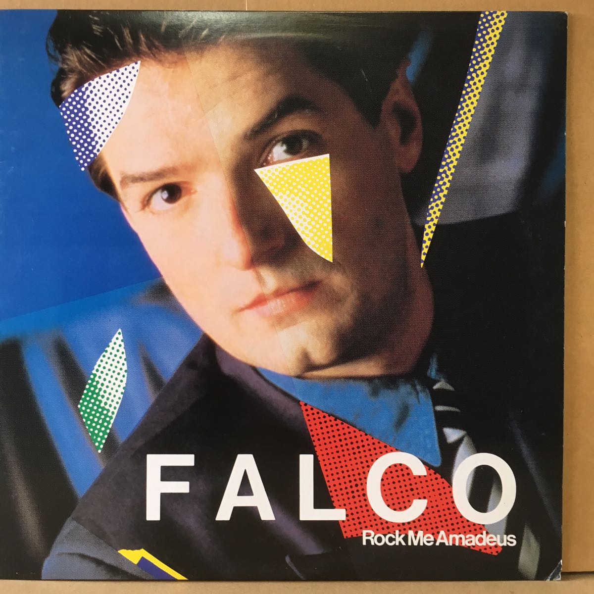 Rock Me Amadeusの値段と価格推移は 39件の売買情報を集計したrock Me Amadeusの価格や価値の推移データを公開 Rock Me Amadeusの値段と価格推移は 39件の売買情報を集計したrock Me Amadeusの価格や価値の推移データを公開