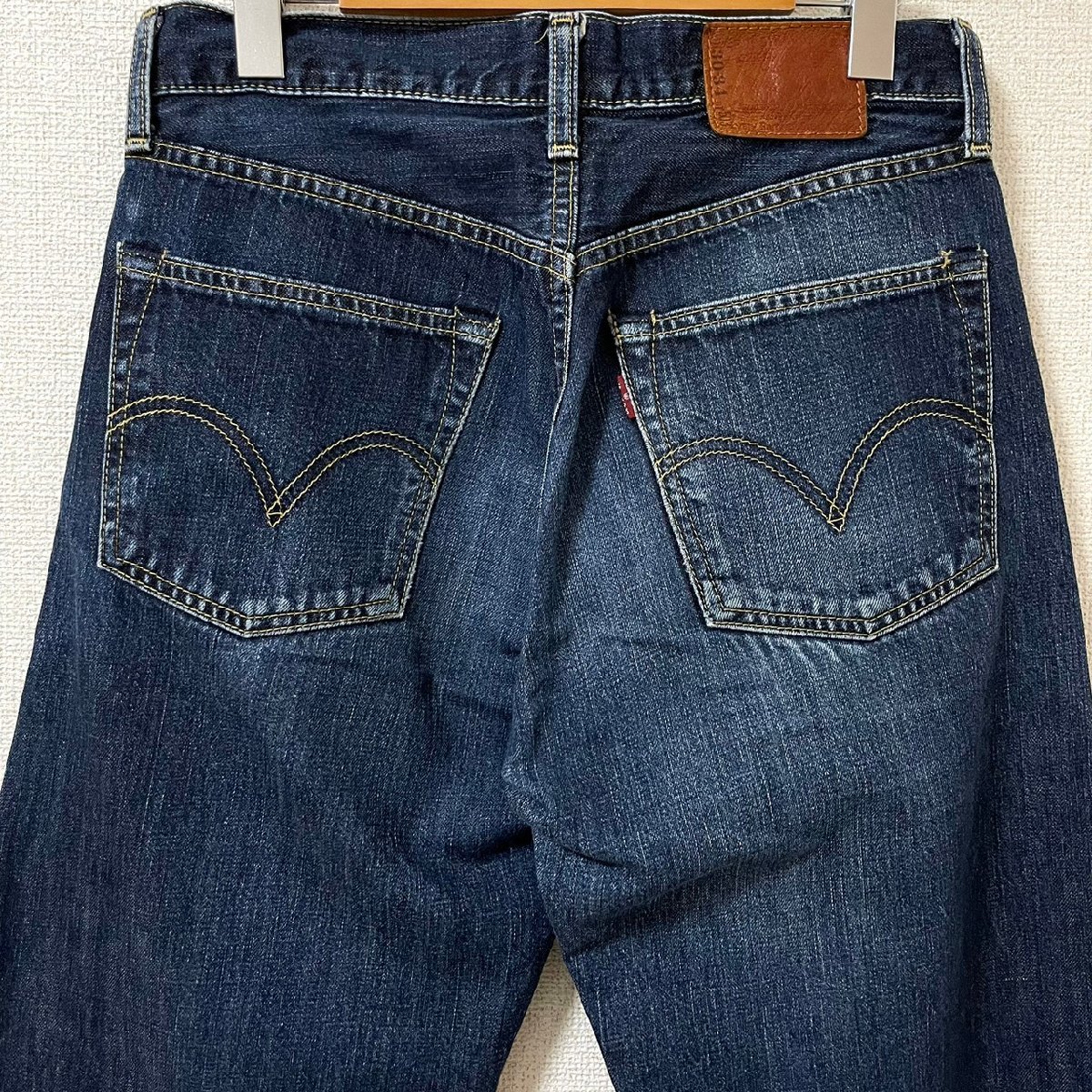 (^w^)b リーバイス 503 デニム ジーンズ パンツ ボトムス 濃紺 Levi's LEVI'S 赤タブ 脇割 ジッパーフライ 本革 レザーパッチ W30 6896EE_画像4