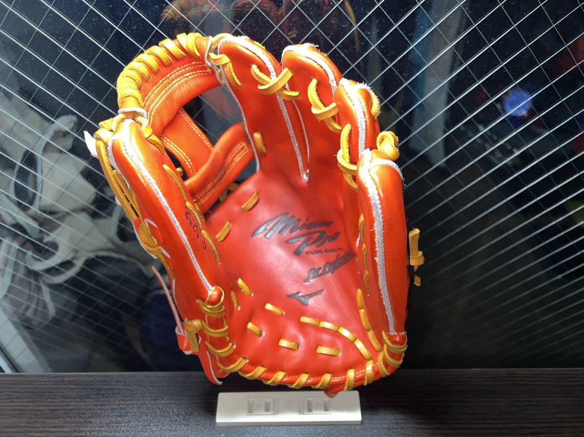 坂本勇人 実使用グローブ 巧 | www.jupitersp.com.br