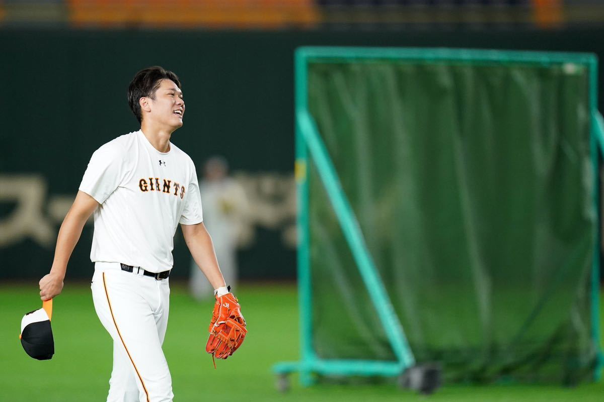 坂本勇人 実使用グローブ 巧 坂本勇人 実使用グローブ 巧