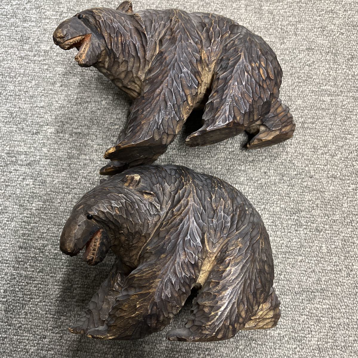 熊の木彫り 北海道産 昭和レトロ - 置物