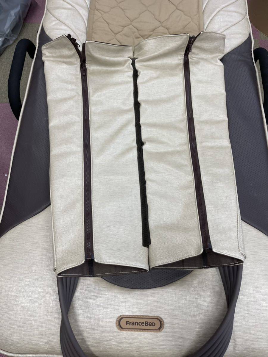 札幌引取】美品 フランスベッド スリーミーウェーブ 3338 温蒸浴 札幌引取】美品 フランスベッド スリーミーウェーブ 3338 温蒸浴