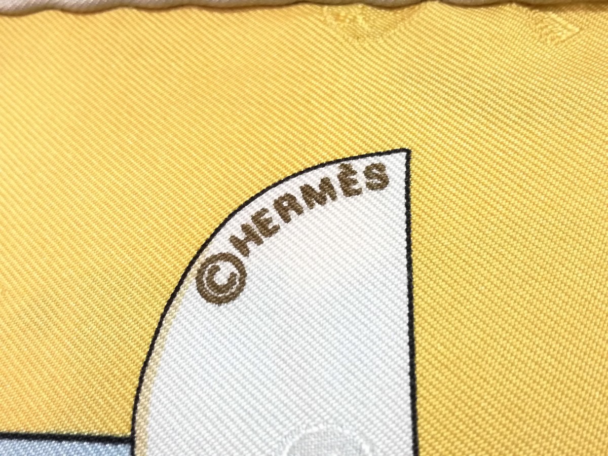 HERMES エルメス カレ90 仮面舞踏会 LE CARNIVAL DE VENISE HERMES エルメス カレ90 仮面舞踏会 LE CARNIVAL DE VENISE