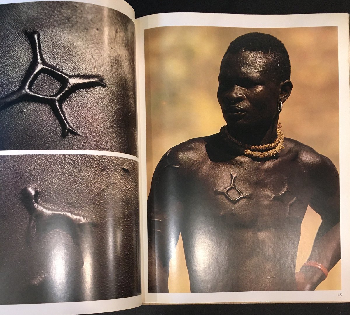 『NUBA by LENI RIEFENSTAHL ヌバ レニリーフェンシュタール』_画像3