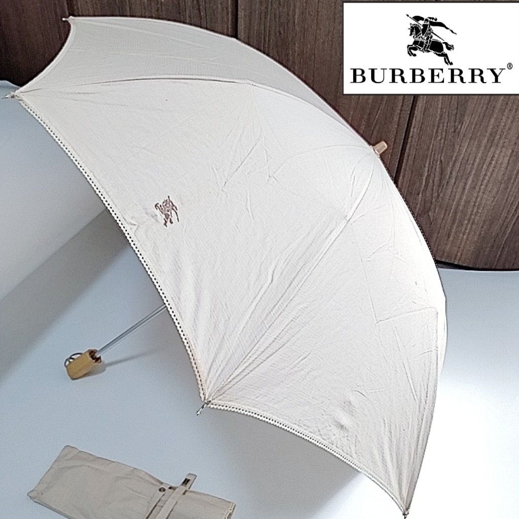 バーバリー　晴雨兼用傘　日傘　ベージュ　折りたたみ　ロゴ　傘袋付き