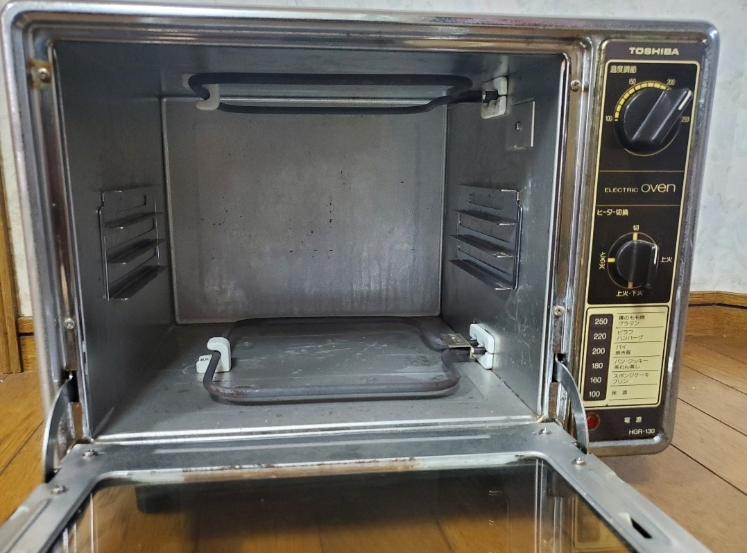 Yahoo!オークション - 昭和レトロ 東芝電気オーブン【HGR-130】 Yahoo!オークション - 昭和レトロ 東芝電気オーブン【HGR-130】