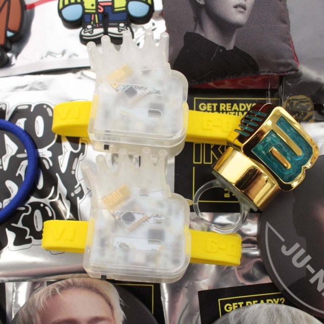iKON Icon BIGBANG big van K-POP goods 19 point set set sale Coaster can badge key holder . rubber case souvenir /DK.