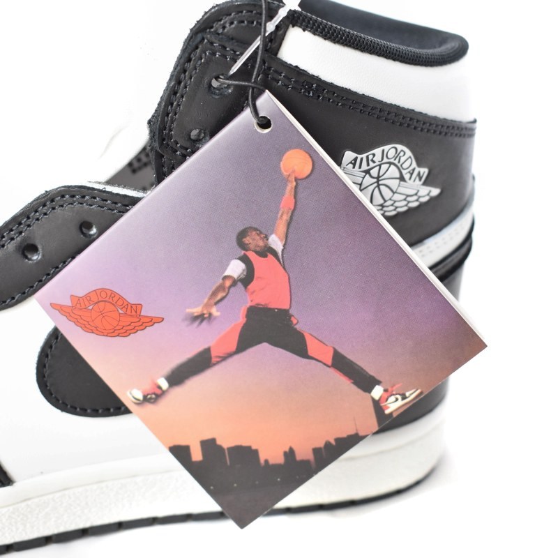 未使用品 ナイキ NIKE Air Jordan 1 High 85 Black/White エア