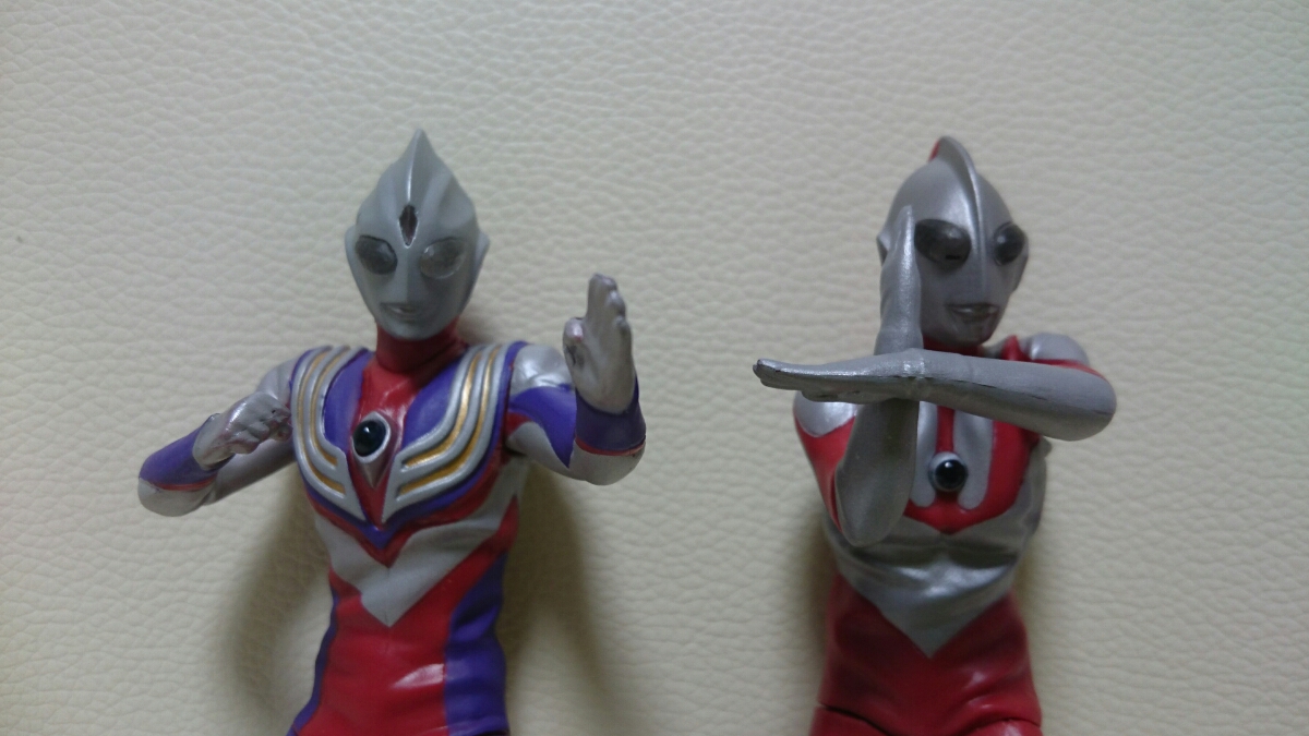 ◆及時決定二手“Ultimate Luminous 01·Ultraman B型＆Tiga（每個基座缺失項目）”◆ 原文:◆即決中古「アルティメットルミナス01・ウルトラマンBタイプ&ティガ（各台座欠品）」◆