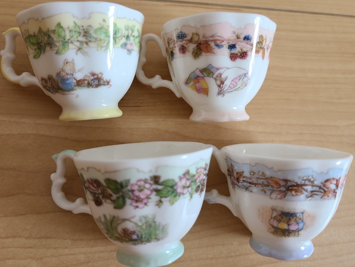 廃盤レア品】☆ブランブリーヘッジ☆ロイヤルドルトン☆ミニチュア食器