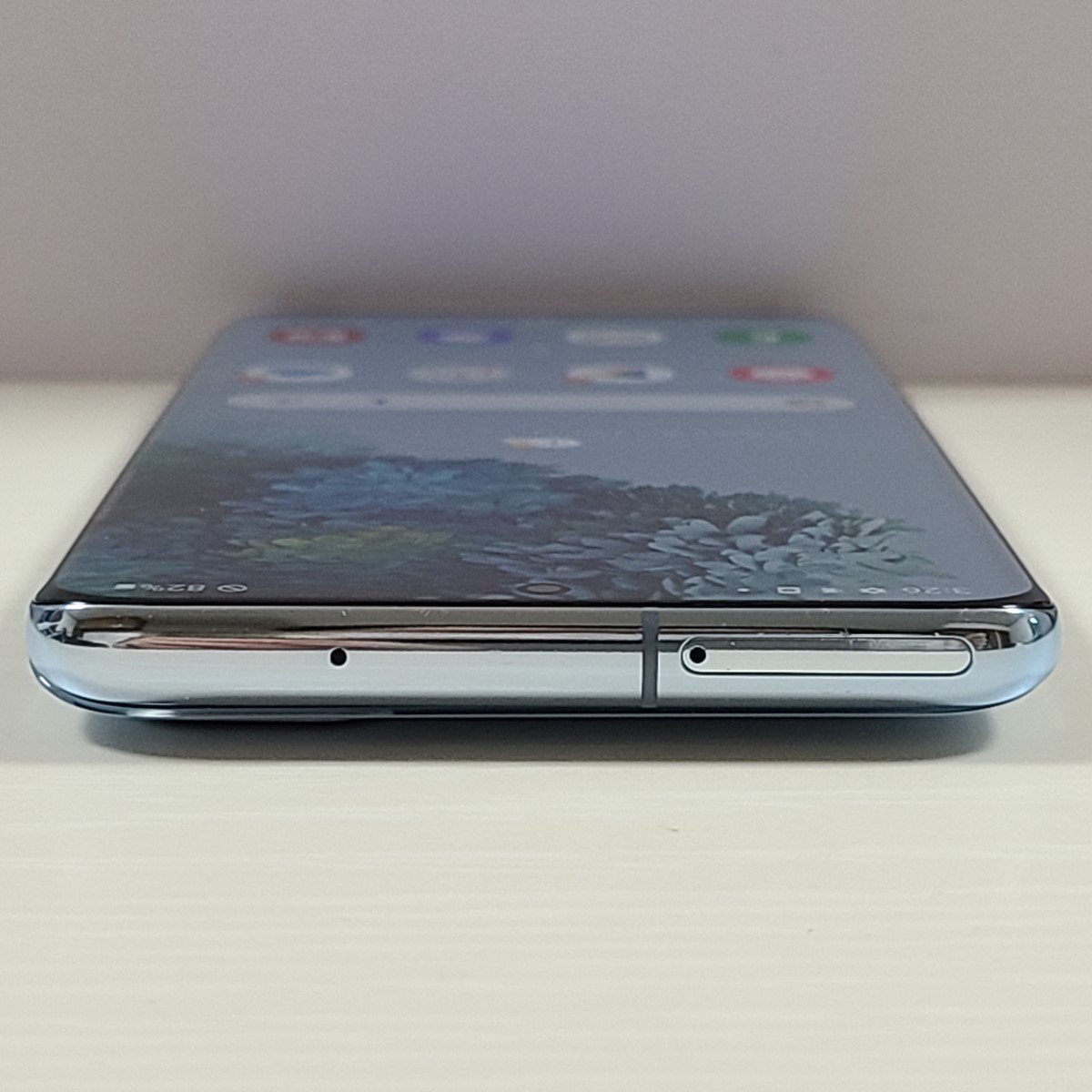 ☆【30250WM】 ほぼ美品 docomo SC-51A SAMSUNG Galaxy S20 5G