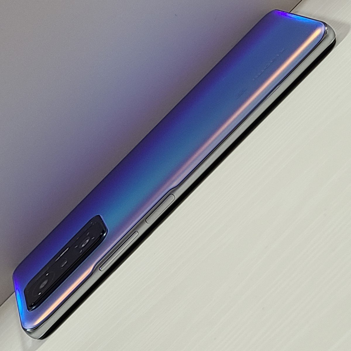 ☆【30422WM】 美品 Xiaomi 11T Pro 2107113SR ブルー 128GB 国内版SIM