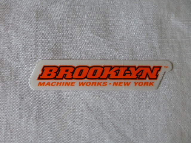 BROOKLYN MACHINE WORKS・NEW YORK ステッカー オレンジｘブラック BROOKLYN MACHINE WORKS・NEW YORK_画像1