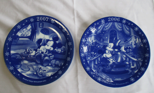 ☆未使用：陶器☆三菱東京UFJ：可愛いミッキーマウスの皿2枚セット_画像1