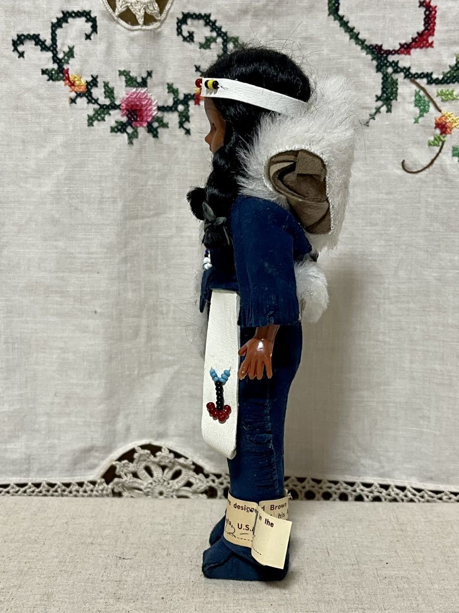 Carlson doll カールソンドール 人形 ドール スリープアイ 箱付き 昭和 外国人形趣味の会 民族衣装 インディアン ネイティブアメリカン_画像3
