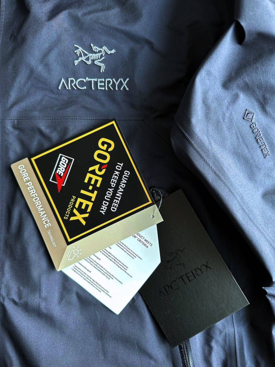 国内正規 新品】ARC'TERYX Beta Jacket Men's Black Sapphire 国内正規 新品】ARC'TERYX Beta Jacket Men's Black Sapphire