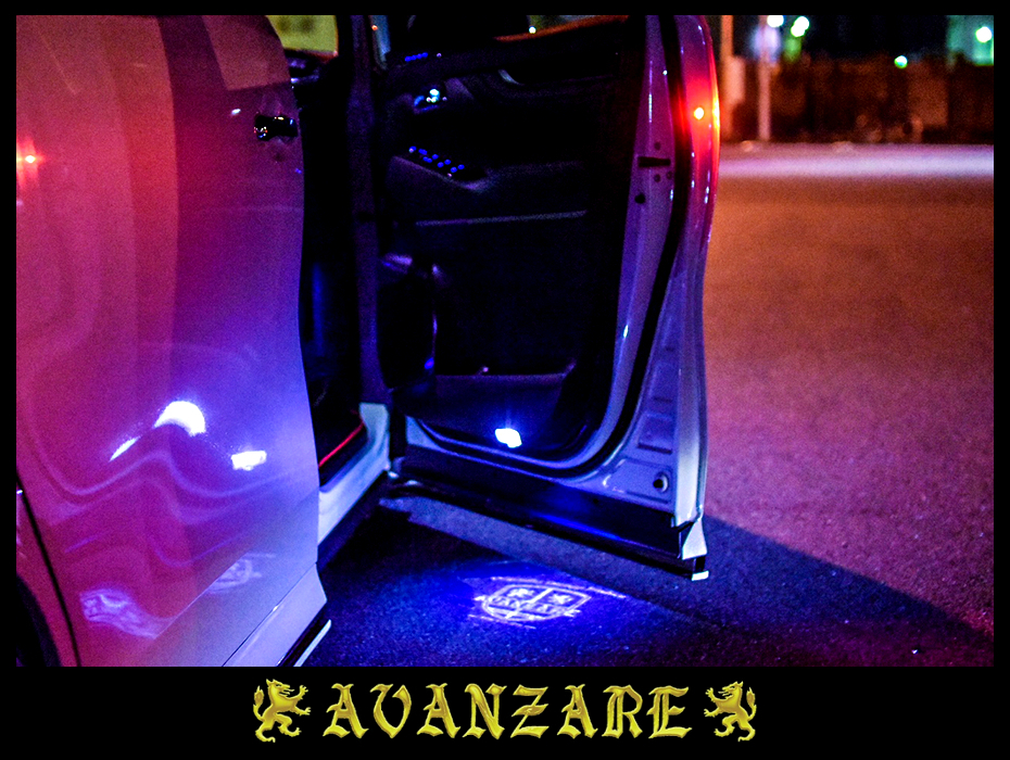 ≪AVANZARE≫ 20アルファード 前期／後期　ドアワーニングフラッシュLEDキット／高輝度ブルーLED 点滅_※レッドLED：装着イメージ