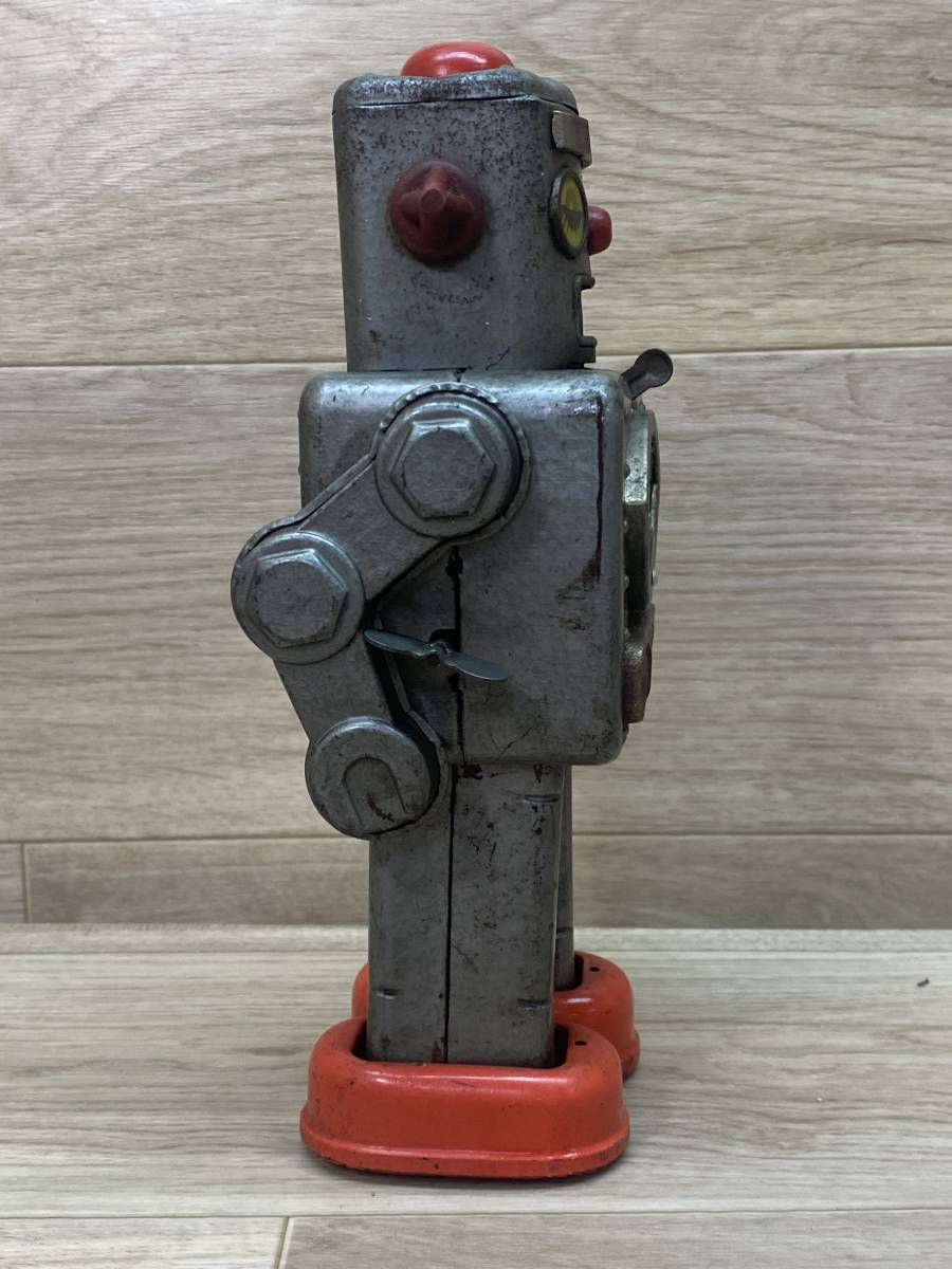 当時物 米澤玩具 ヨネザワ ウィンキーロボット ゼンマイ式 1950 当時物 米澤玩具 ヨネザワ ウィンキーロボット ゼンマイ式 1950