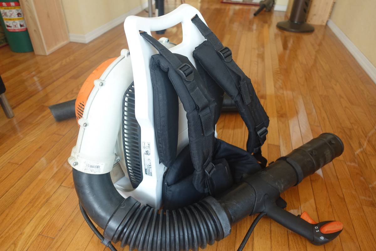 STIHL BR600 動作品 背負式 スチール エンジンブロワ ブロワー STIHL BR600 動作品 背負式 スチール エンジンブロワ ブロワー