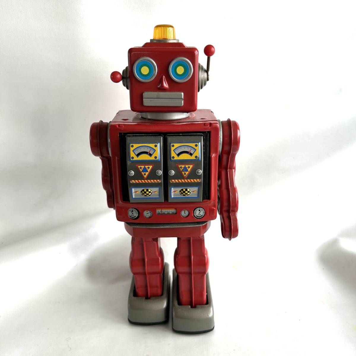 Tin Robot Vintage Strider Aiji-01