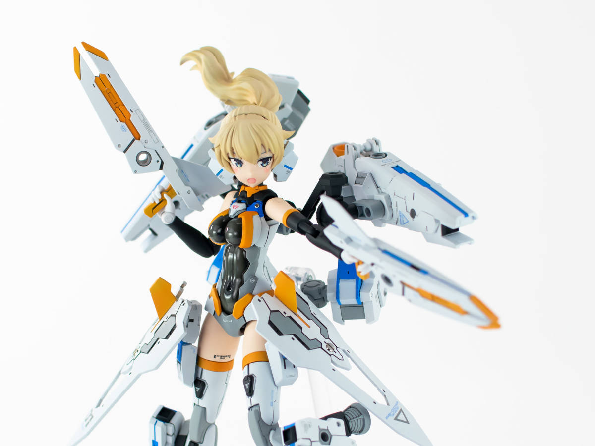 【国内正規総代理店アイテム】 30MS リシェッタ 改修塗装済完成品 オリジナルカスタム 完成品