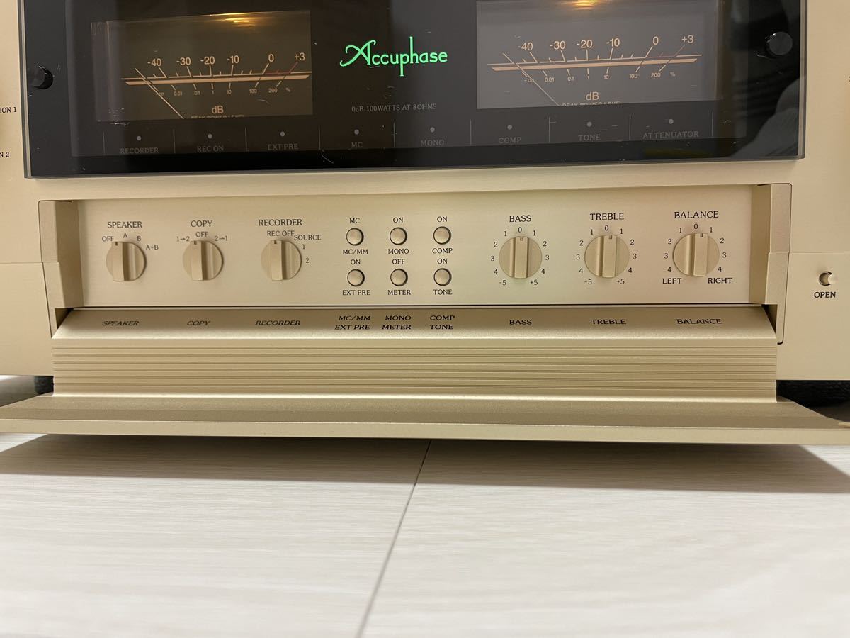 《即決！》とても美品！Accuphase プリメインアンプ E-350 アキュフェーズ 付属品完備！透き通るようなアキュフェーズサウンドです!完動品!_画像9