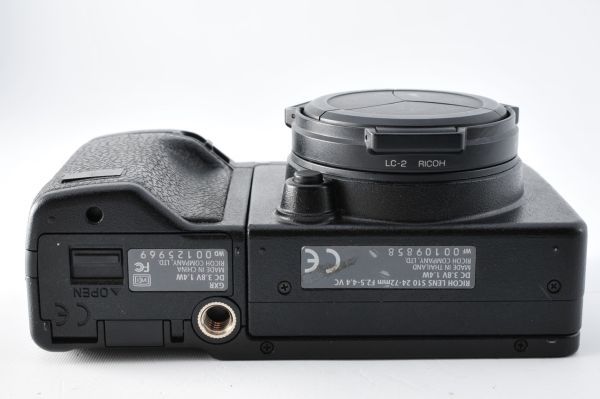 人気SALE高品質 RICOH デジタルカメラ GXR ボディ 170380の通販はau
