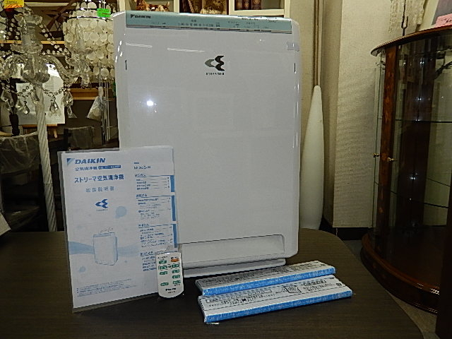 売切り◆Used超美品!!◆DAIKIN/ダイキン◆ストリーマ 空気清浄機◆MC80S-W◆~29畳◆PM2.5対応◆交換プリーツフィルター×2個付◆2016年製