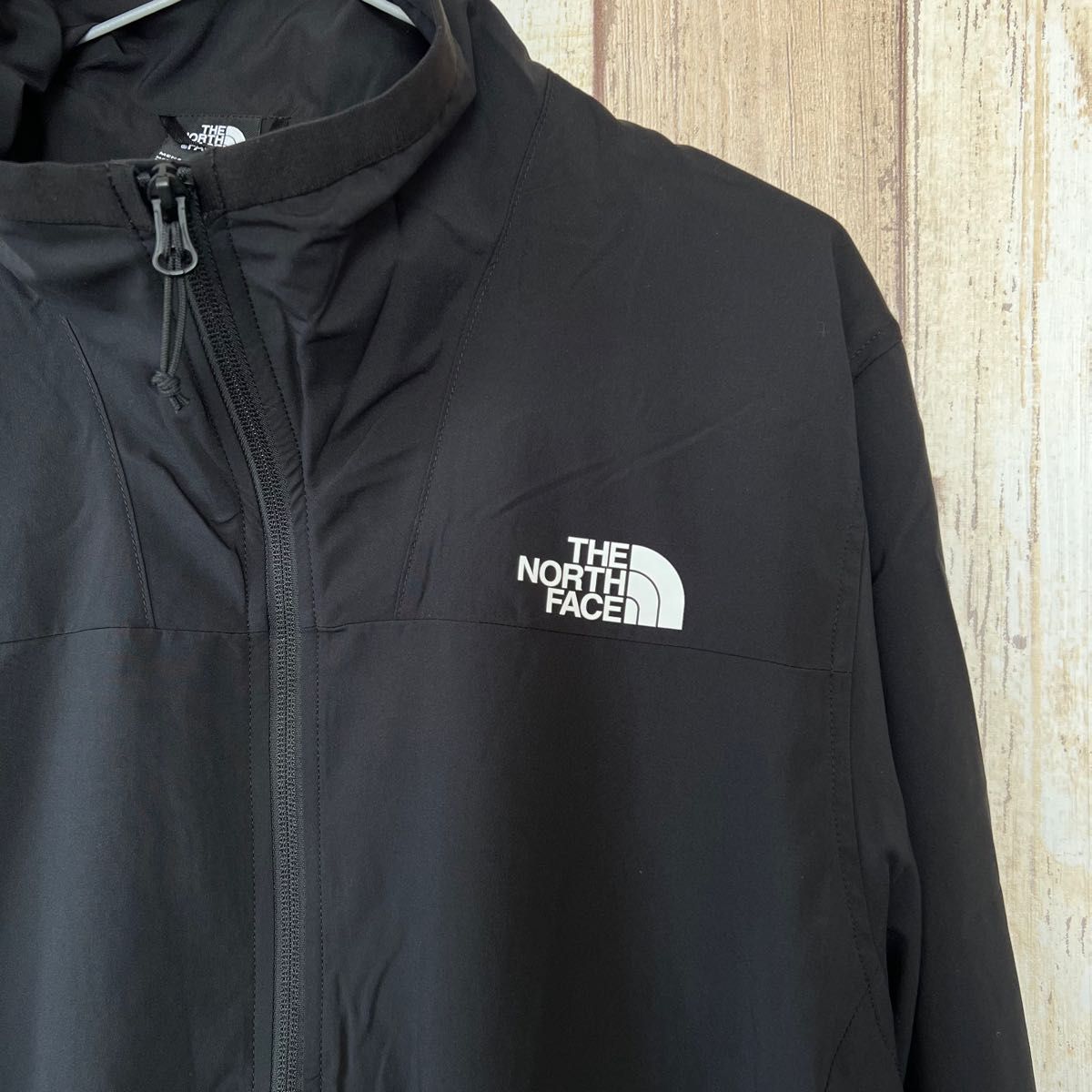 【海外限定】TNF メンズ ウィンドブレーカー ブラック US/S 日本サイズM