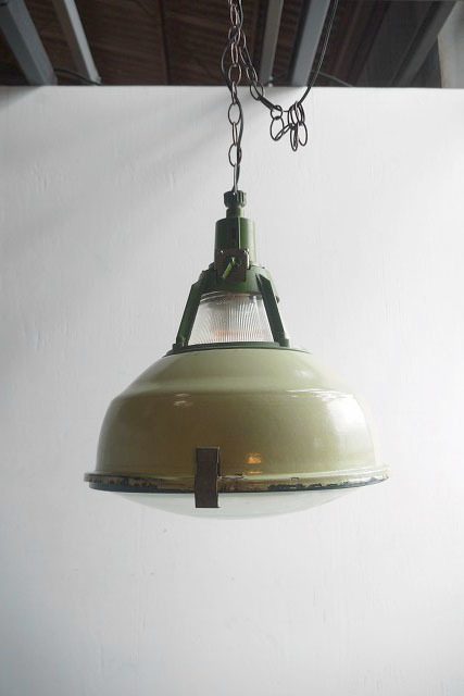 アンティーク フランス Ukraine製 インダストリアル 吊り下げランプ ライト