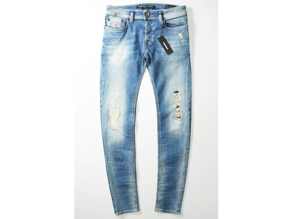 ■新品4.3万【DIESEL】SLEENKER 0672I 極上インディゴの陰影とクラッシュリペア加工ディーゼル極細ストレッチスキニーデニムW31×34 /C340_画像3