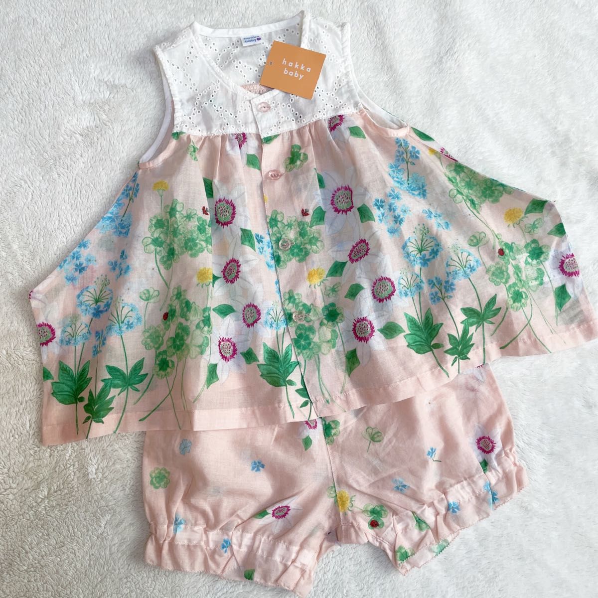 新品未使用 hakkababy ハッカベビー 花柄チュニックとパンツセットアップ タグ付き ノースリーブワンピース