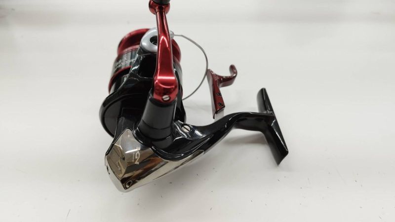 新品 シマノ(SHIMANO) 16 ラリッサ 【C3000DXG】 スピニングリール 釣り具 高品質 フィッシング メジナ クロダイ マダイ_画像5