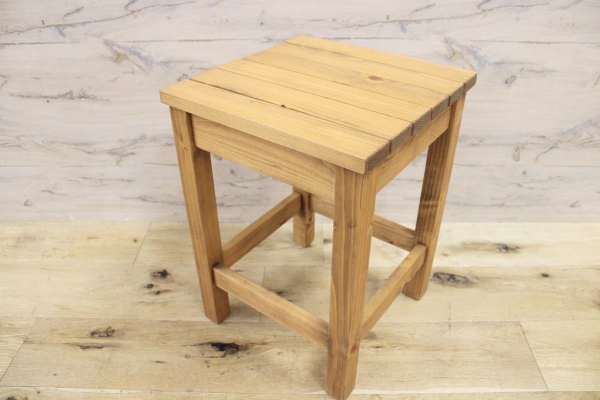 GMGN33B〇アロエ スツール 椅子 木製チェア サイドテーブル パイン材 北欧スタイル ナチュラル 関家具_画像2