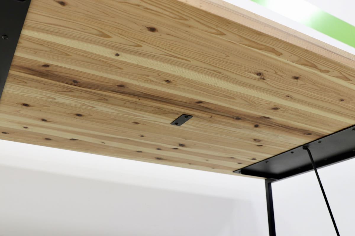 GMGK61○MUJI / 無印良品 日本の木でできたワークテーブル 作業台 店舗什器 シンプル オフィス 書斎机 杉 無垢材 定価約15万 展示品の画像7
