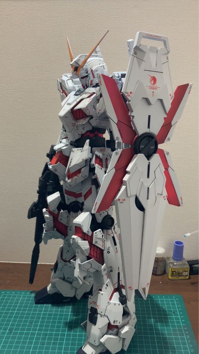 メガサイズ 1/48 ユニコーンガンダムVer TWC 全塗装 完成品 メガサイズ 1/48 ユニコーンガンダムVer TWC 全塗装 完成品