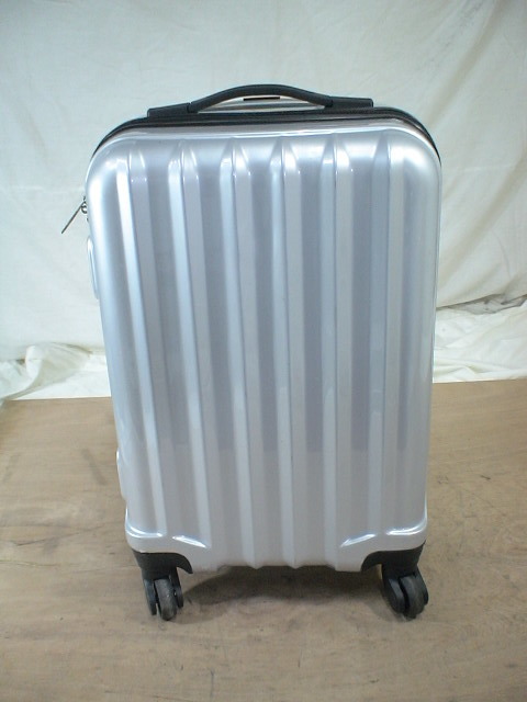 2739 シルバー スーツケース キャリケース 旅行用 ビジネストラベル