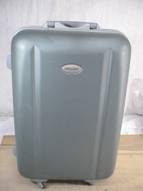 2594　TOUR GEAR　緑 スーツケース　キャリケース　旅行用　ビジネストラベルバック_画像1